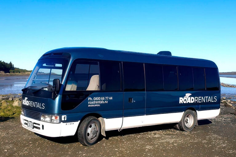Rambler Coachlines Invercargill minibus rental blue